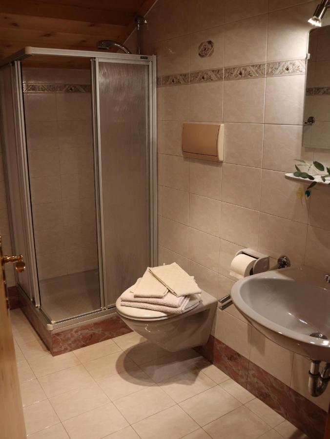 Portnerhof Auf Oberkirn Apartment Schenna Bagian luar foto